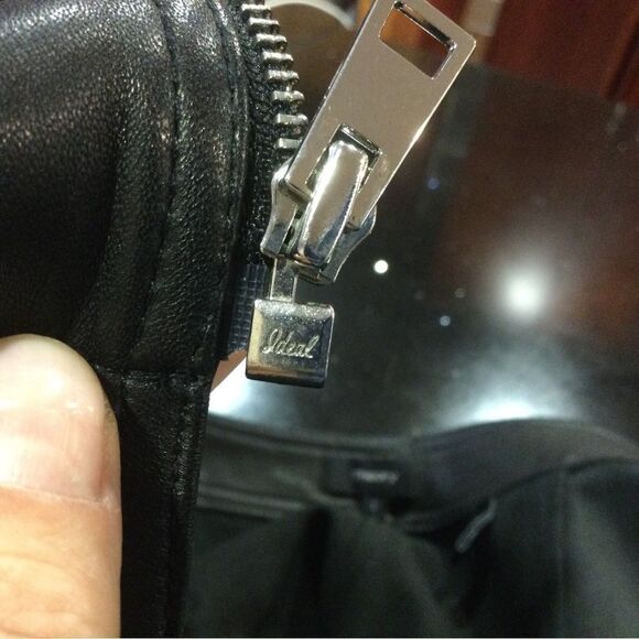 Theory Black Mini Skirt leather - Picture 8 of 8